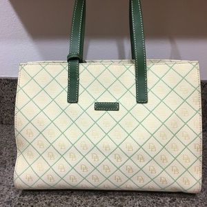 Dooney & Bourke Handbag